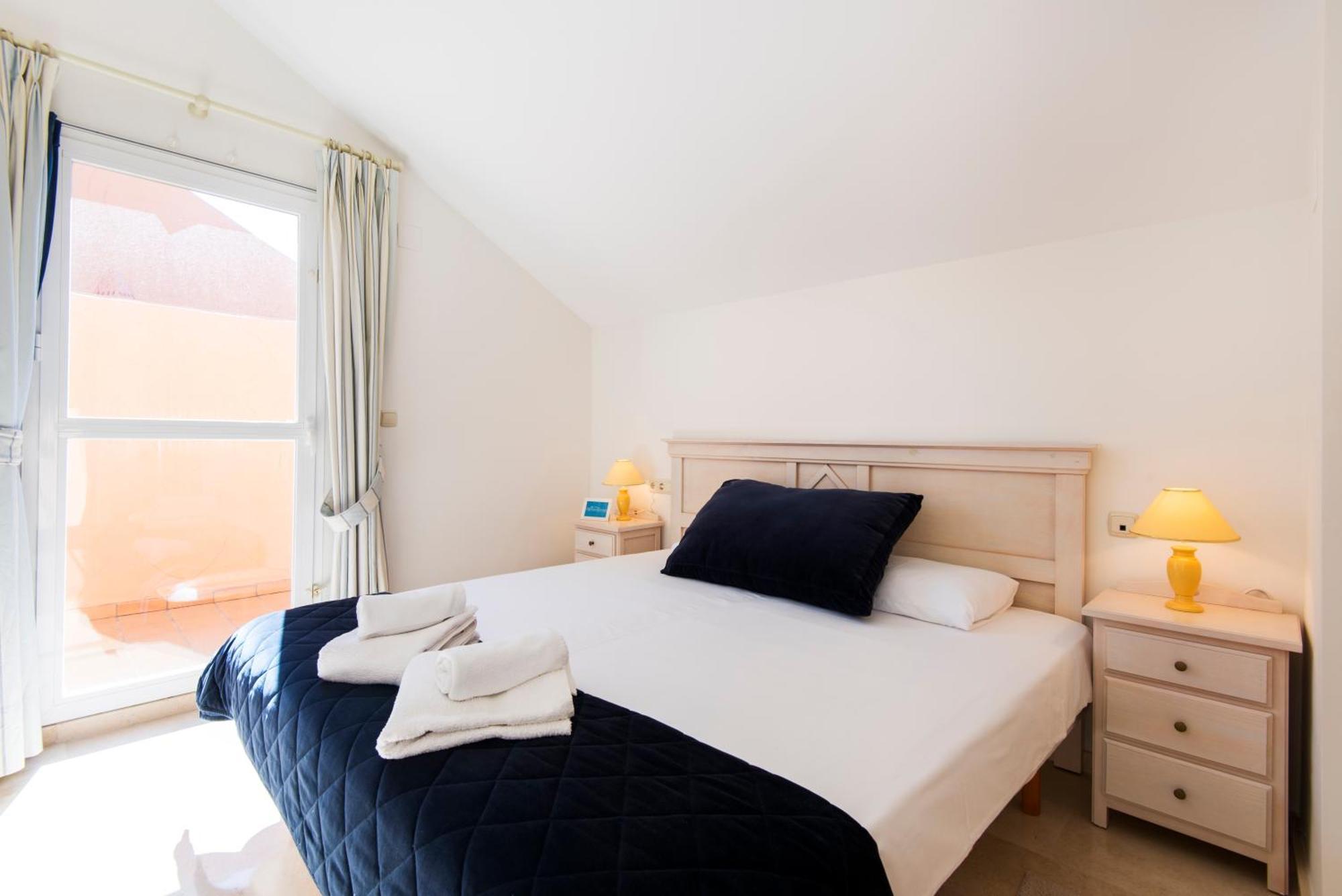 Rentandhomes Penthouse Elviria Golf Marbella Kültér fotó