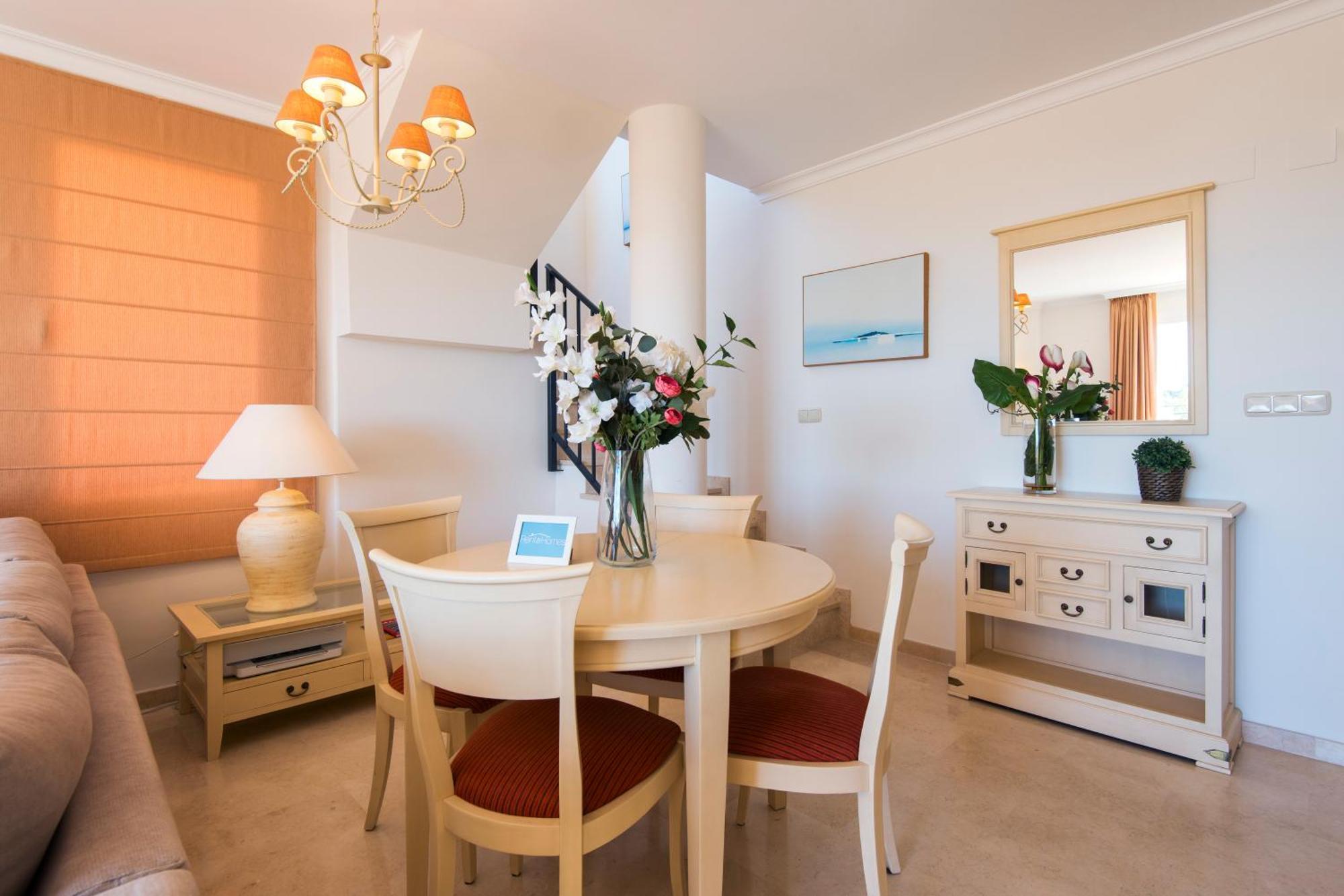 Rentandhomes Penthouse Elviria Golf Marbella Kültér fotó