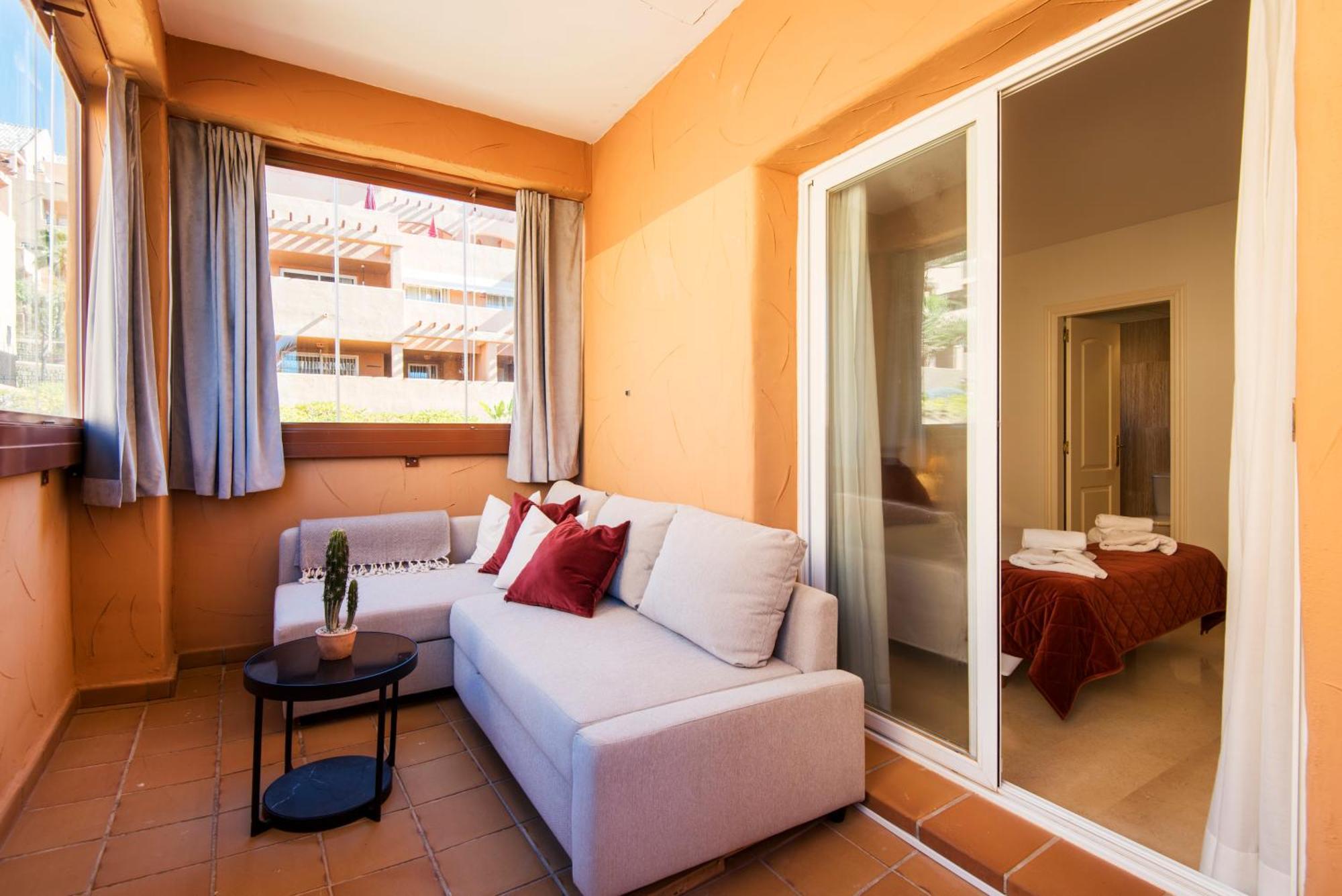 Rentandhomes Penthouse Elviria Golf Marbella Kültér fotó