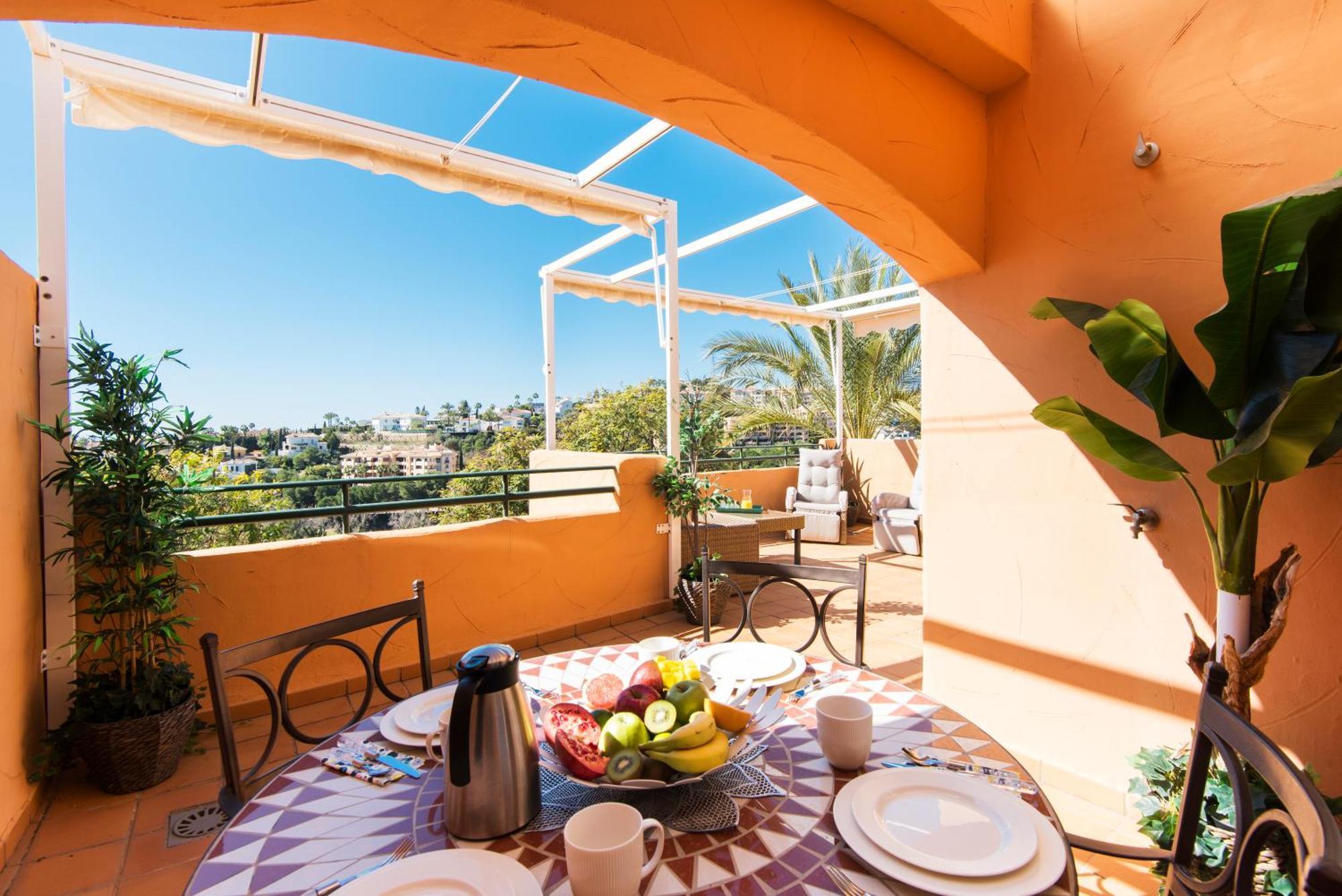 Rentandhomes Penthouse Elviria Golf Marbella Kültér fotó